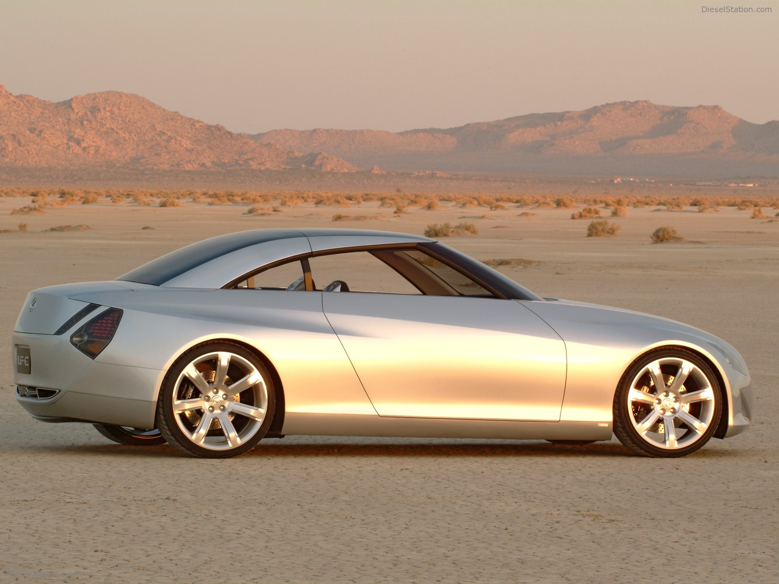 Lexus LF-C Concept